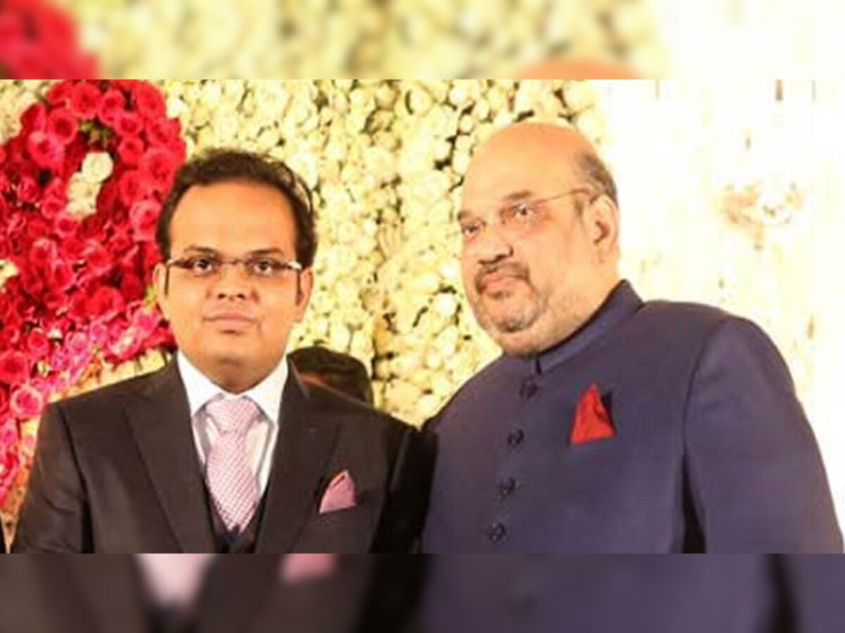 बेटे जय शाह के साथ भाजपा के राष्ट्रीय अध्यक्ष अमित शाह. (फाइल फोटो)