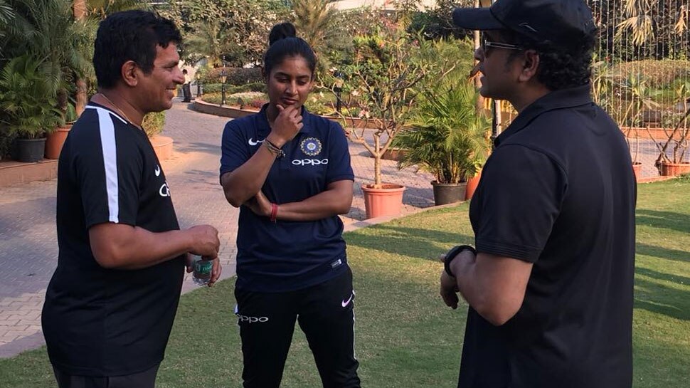 'मिताली ब्रिगेड' को मिला 'क्रिकेट के भगवान' का आशीर्वाद, अफ्रीका से