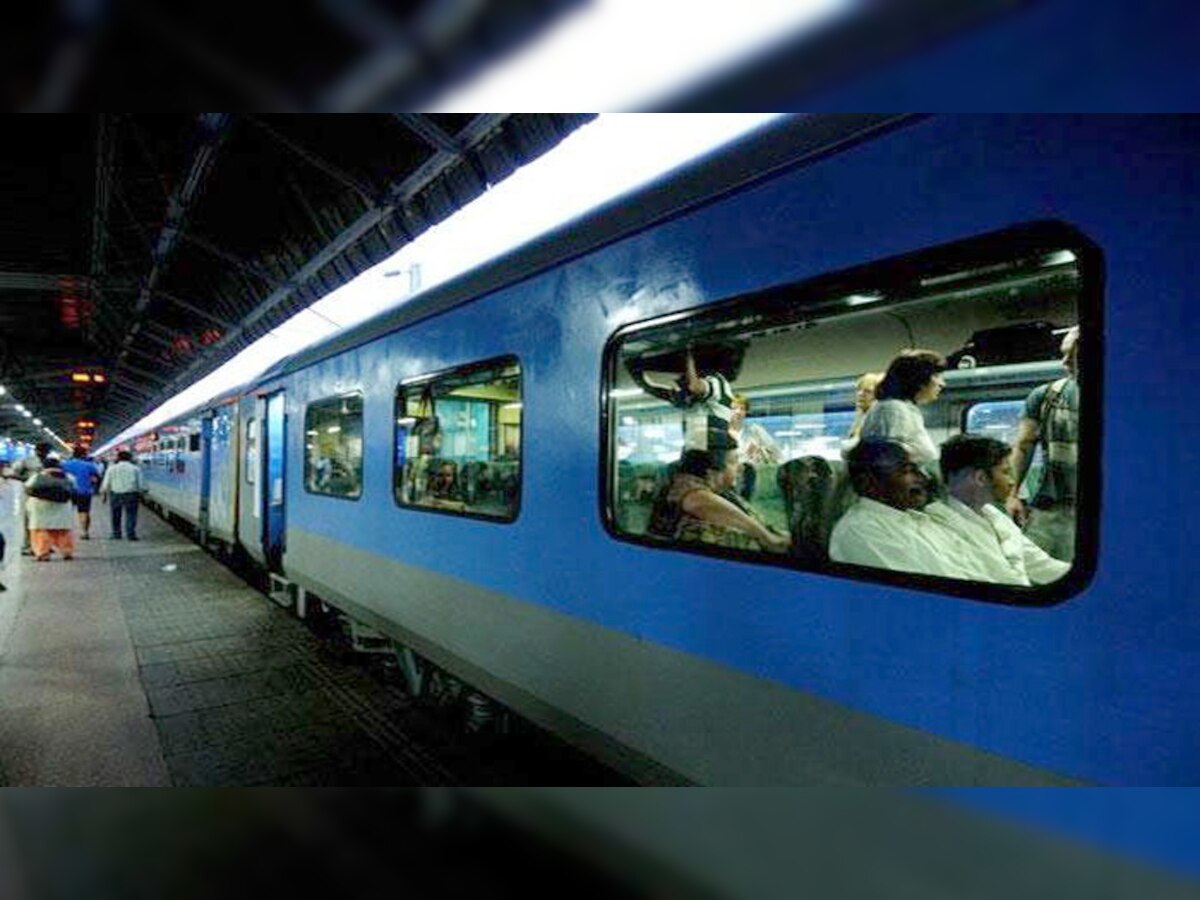 वित्‍त वर्ष 2018-19 के लिए भारतीय रेल को 1,48,528 करोड़ रुपये दिए गए. (फाइल फोटो)