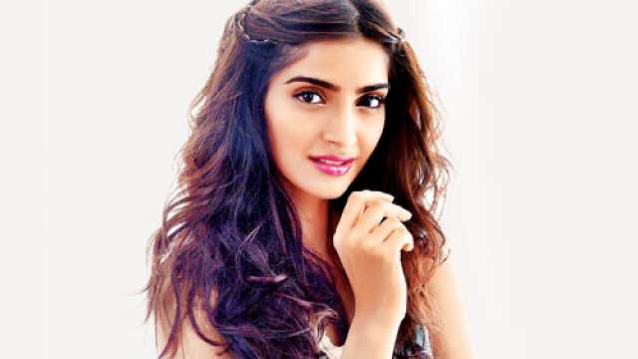 sonam kapoor sonam kapoor