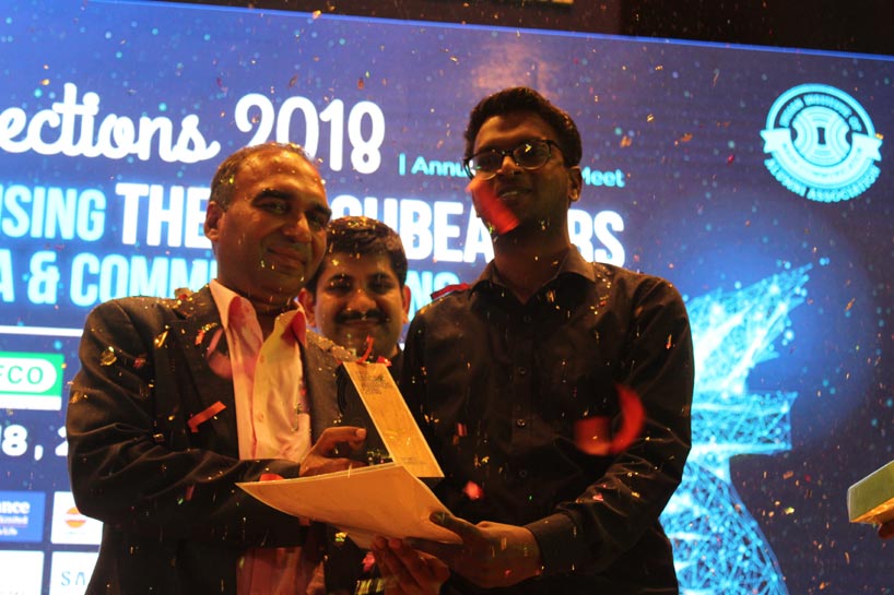 23 mass communicators receive iffco iimcaa awards 2018 at iimc alumni meet IFFCO IIMCAA Awards 2018, IIMC Alumni Meet, IIMC एलुम्नाई मीट, इफको इमका अवार्ड्स