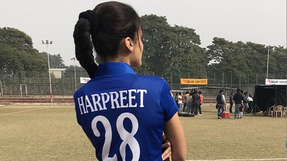Taapsee Shared a pic with Sandeep Taapsee Shared a pic with Sandeep