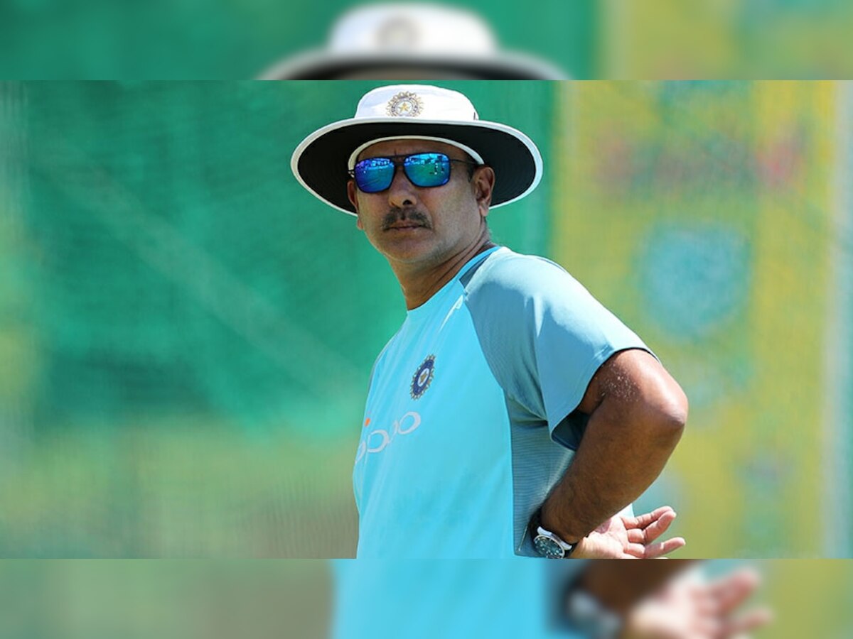 रवि शास्त्री ने क्रिकेट के व्यस्त कार्यक्रम पर भी सवाल उठाए हैं. फोटो : बीसीसीआई