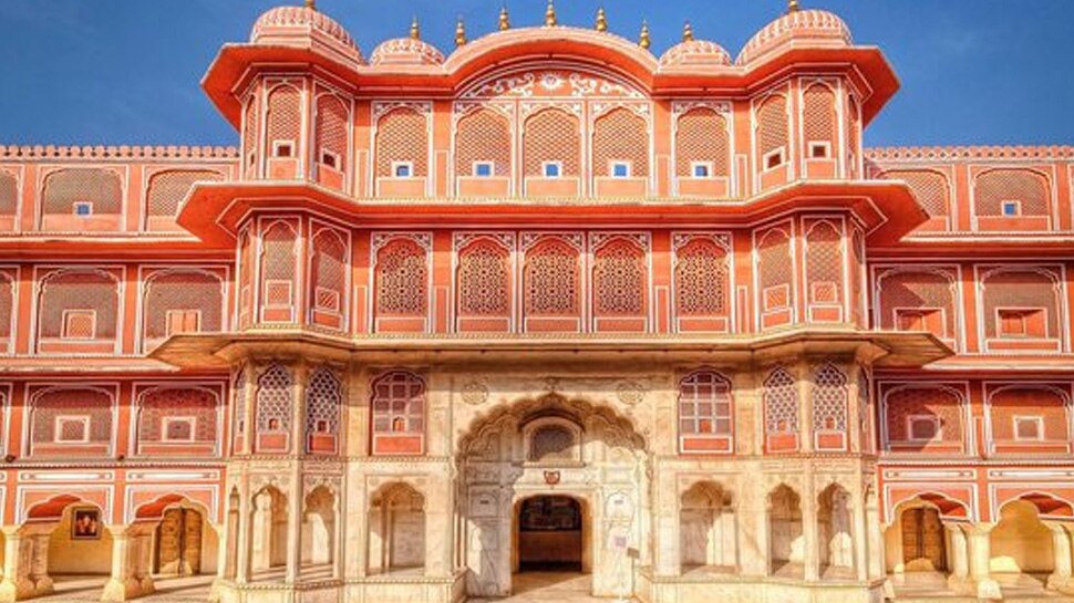 Image result for हवा महल, जल महल,