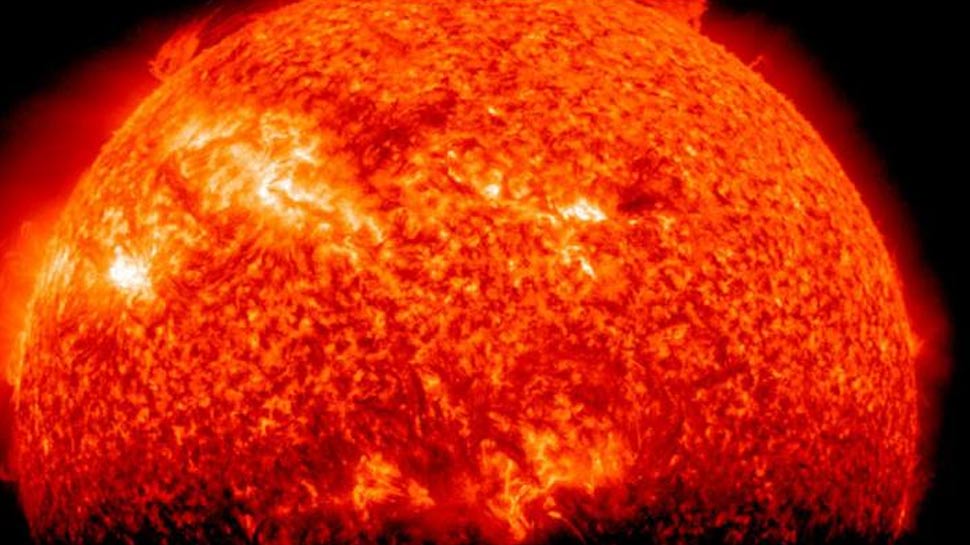 चांद और मंगल छोडि़ए, NASA सूरज तक पहुंचाएगा आपका नाम