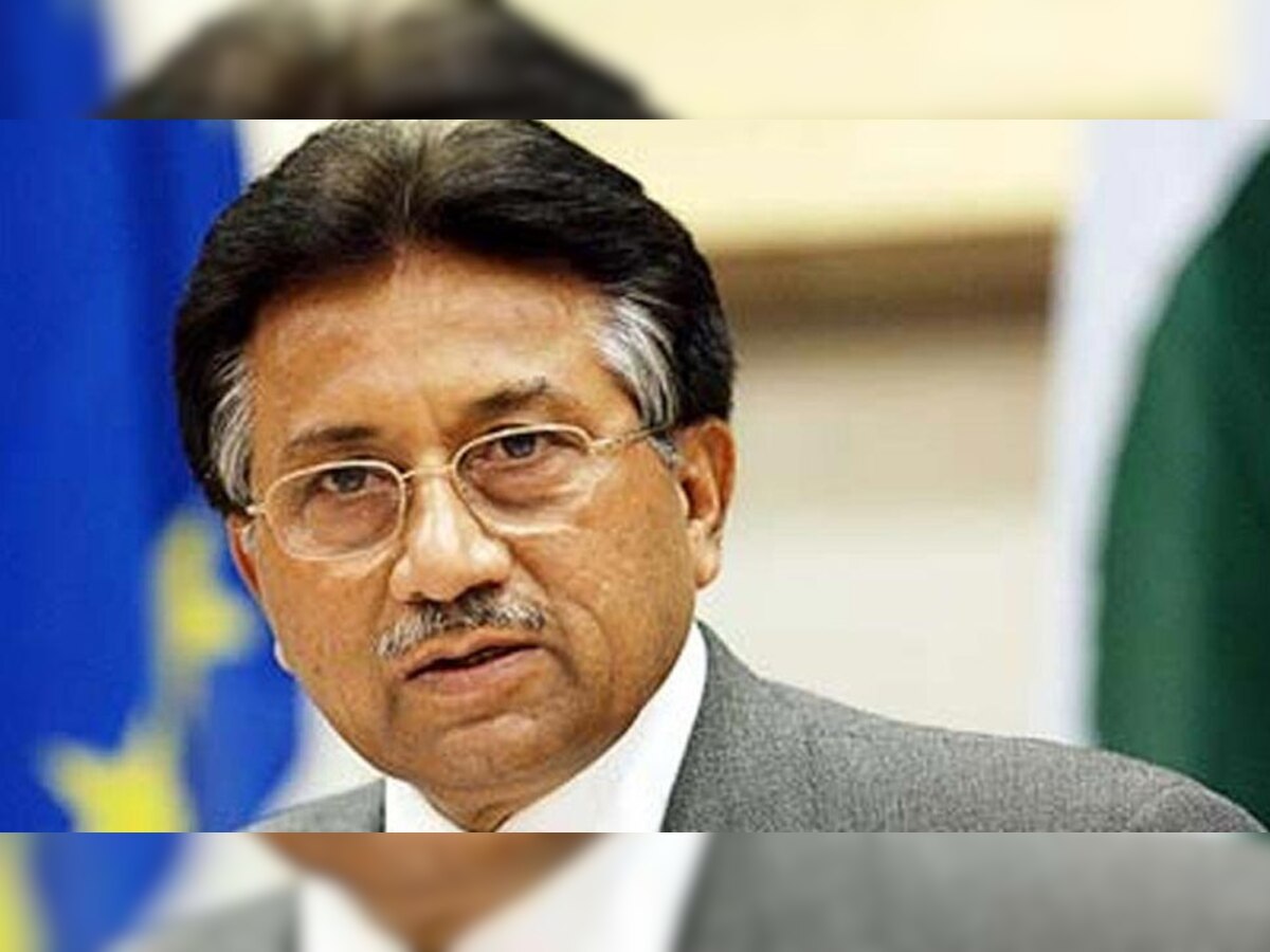 मुशर्रफ को वर्ष 2007 में देश में आपातकाल लगाने के कारण 'घोषित अपराधी' बताया गया है. (फाइल फोटो)