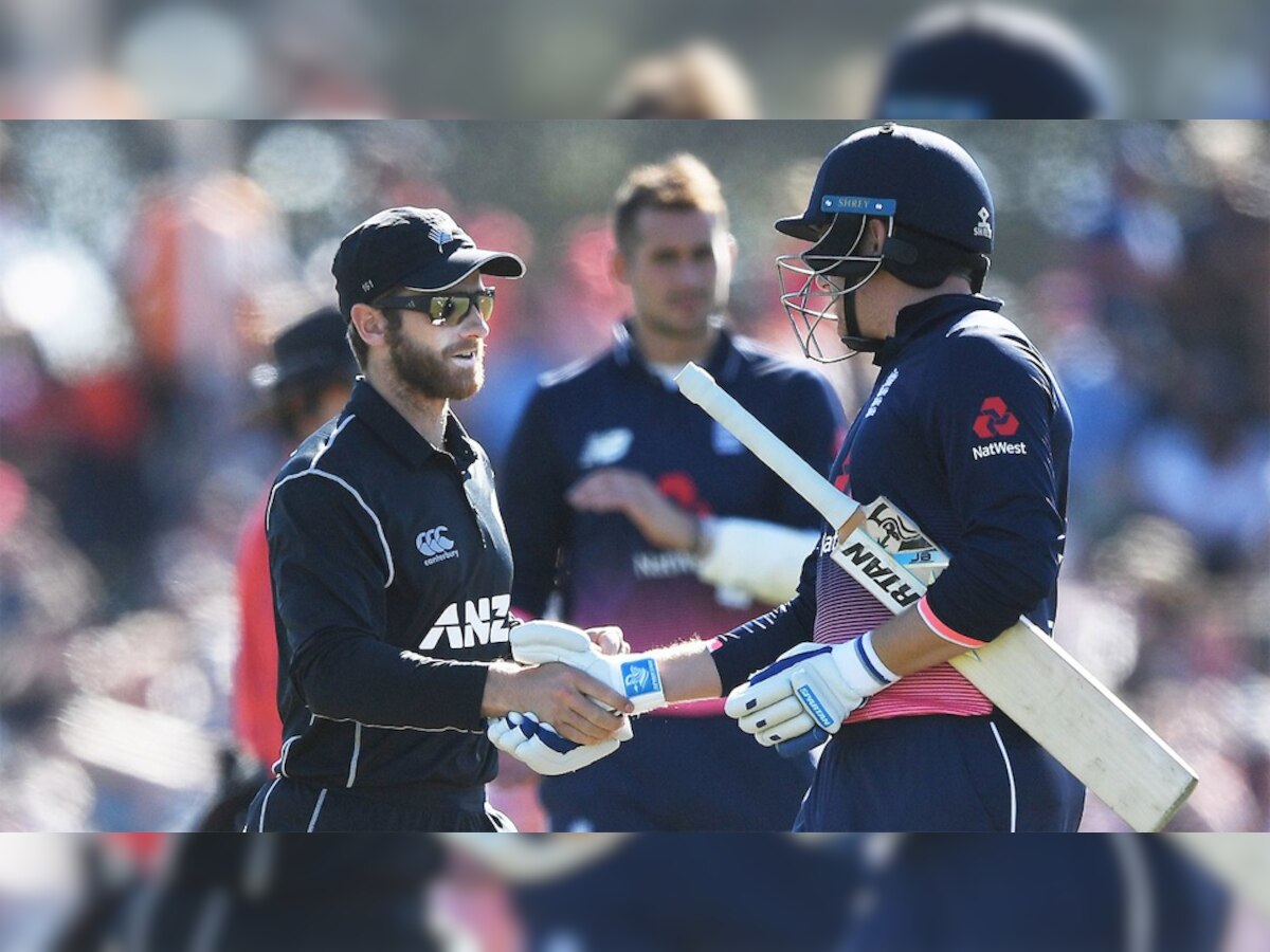 पहले बल्लेबाजी करने उतरी न्यूजीलैंड की शुरुआत खराब रही. फोटो : ट्विटर 