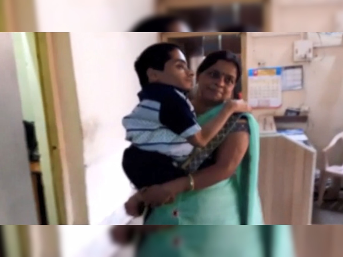 डॉक्टरों ने राहुल के माता-पिता को बताया कि राहुल को "ऑस्ट्रो जेनेटिक इनपरफेक्टा" नाम की बीमारी है