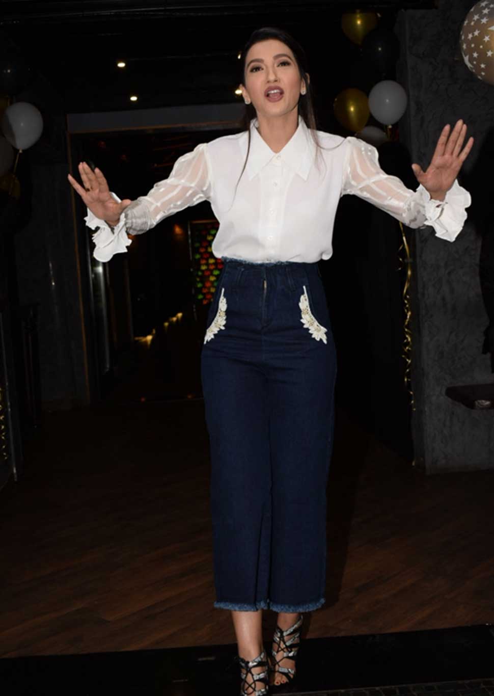 Gauhar Khan launched her own clothing line ‘Gauherjeous’ on her mother’s birthday Gauhar Khan launched her own clothing line ‘Gauherjeous’ on her mother’s birthday