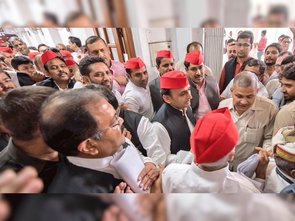 विपक्ष के नेताओं को चुन-चुनकर अपमानित करने का काम किया जा रहा है- अखिलेश (फोटो- @Akhilesh Yadav Twitter)