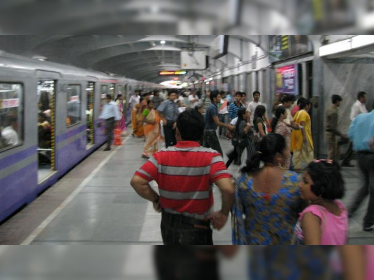 मेट्रो टनल के अंदर बम मिलने की यह घटना सुभाष सरोवर में निर्माणाधीन मेट्रो सुरंग की बताई जा रही है (कोलकाता मेट्रो का फाइल फोटो)