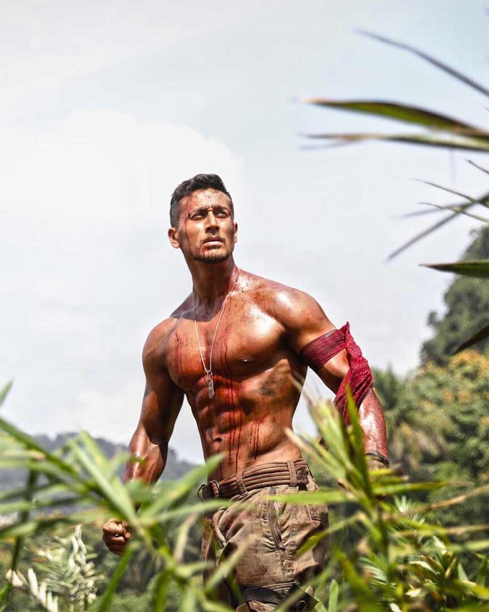 Tiger Shroff and Disha patani in Baaghi 2 Tiger Shroff and Disha patani in Baaghi 2