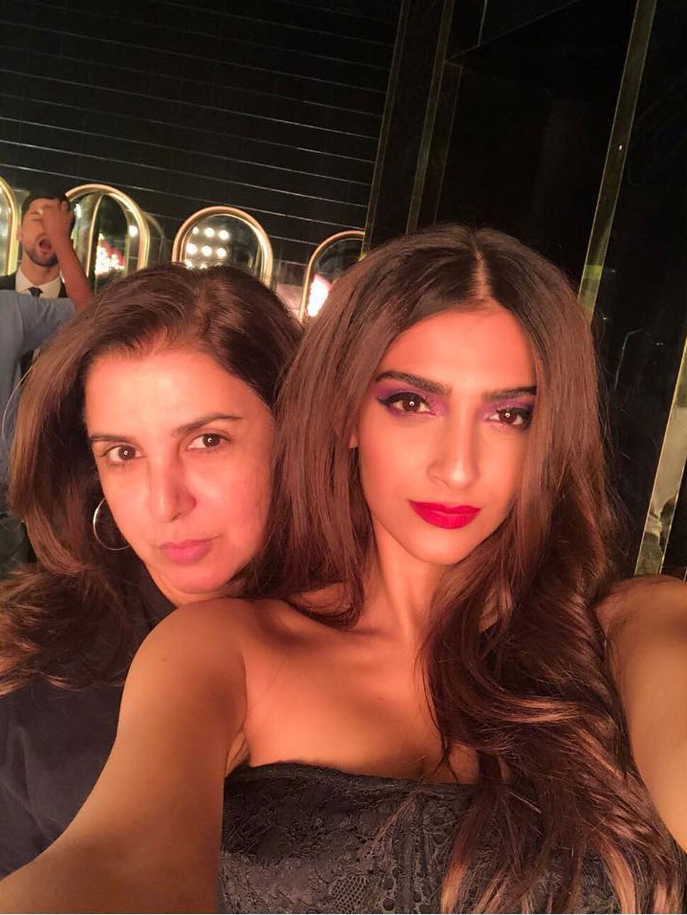 Kareena Kapoor, Sonam Kapoor Kareena Kapoor, Sonam Kapoor