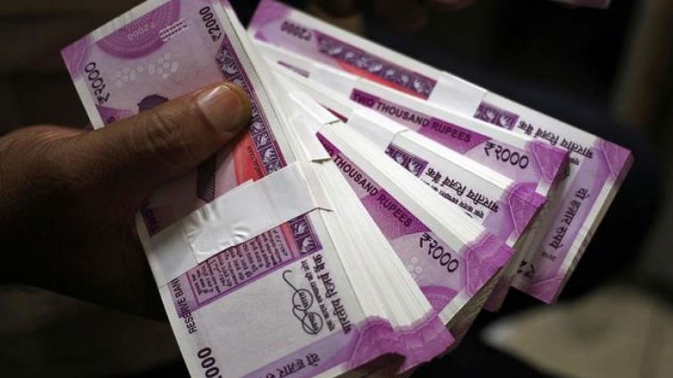 Cash crisis in MP, Gujarat and Bihar Cash crisis in MP, Gujarat and Bihar