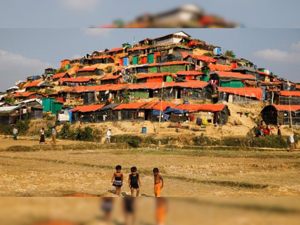 बांग्लादेश के कॉक्स बाजार के नजदीक रोहिंग्याओं का शरणार्थी शिविर. (फाइल फोटो)