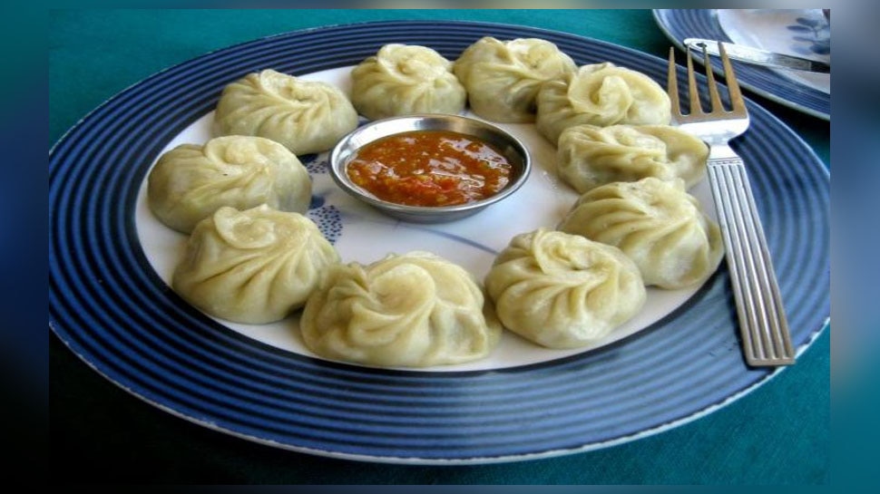 If you love street food, then make Tasty and Spicy Momos at home If you love street food, then make Tasty and Spicy Momos at home
