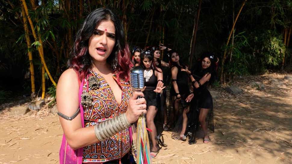 Singer Sona Mohapatra Tweets To Mumbai Police About ‘threat By Sufi Foundation सोना मोहपात्रा