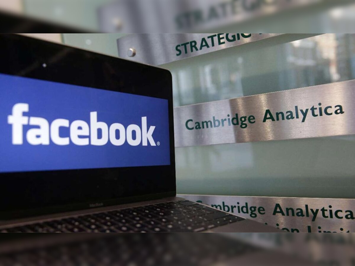 कैम्ब्रिज एनालिटिका पर फेसबुक के करोड़ों उपयोक्ताओं की निजी जानकारी का दुरुपयोग करने का आरोप है.