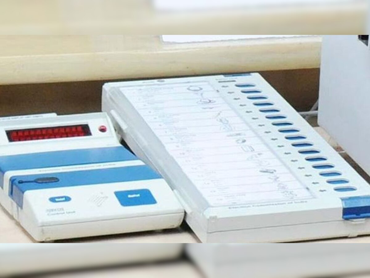 कर्नाटक चुनावों में 80 हजार ईवीएम का उपयोग हुआ. 