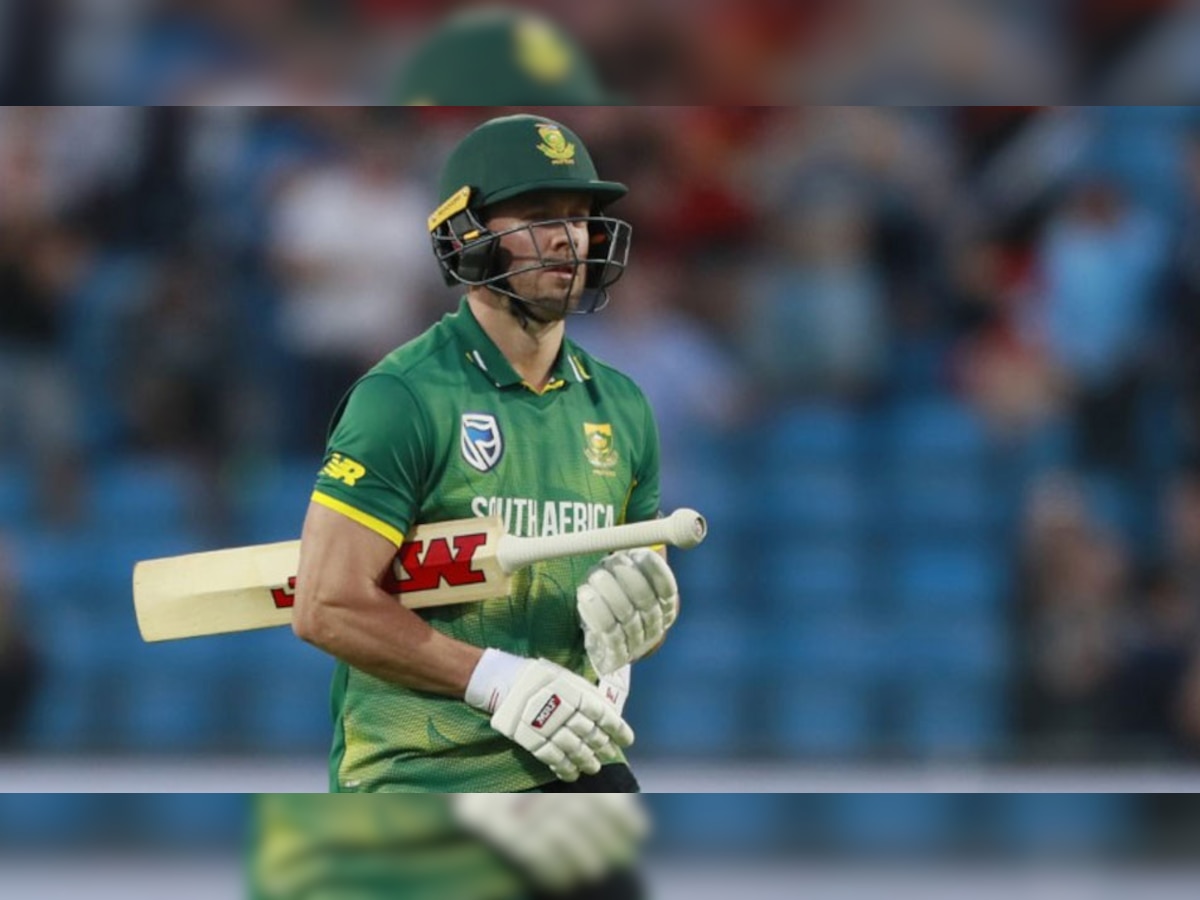 वनडे मैचों में 31 गेंदों पर शतक लगाने वाले एबी डिविलियर्स ने क्रिकेट से संन्यास का ऐलान किया (फाइल फोटोः डीएनए)