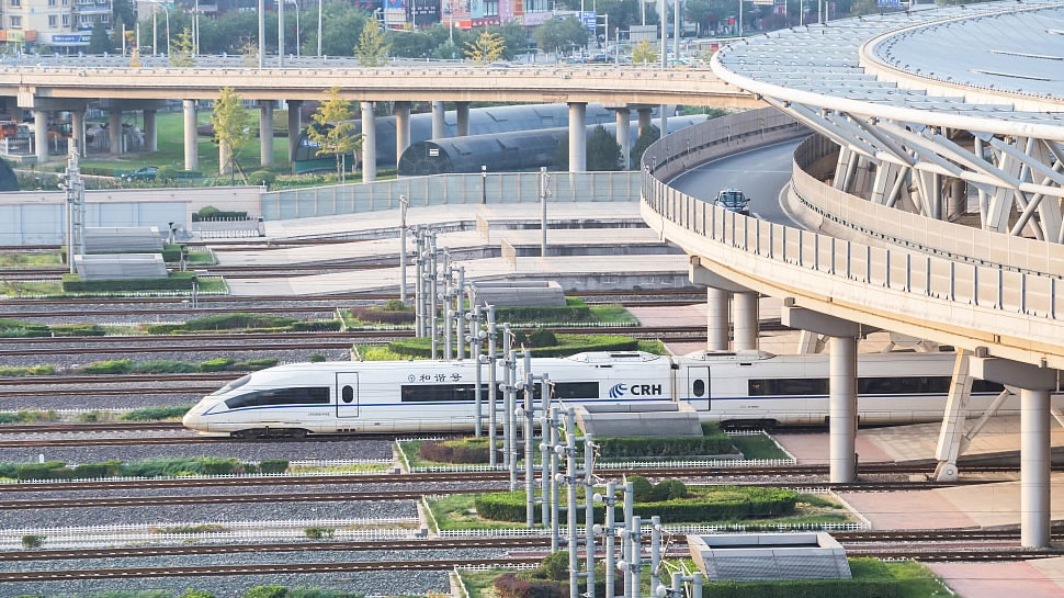 India compete with china by completing highspeed expressway in just 17 months