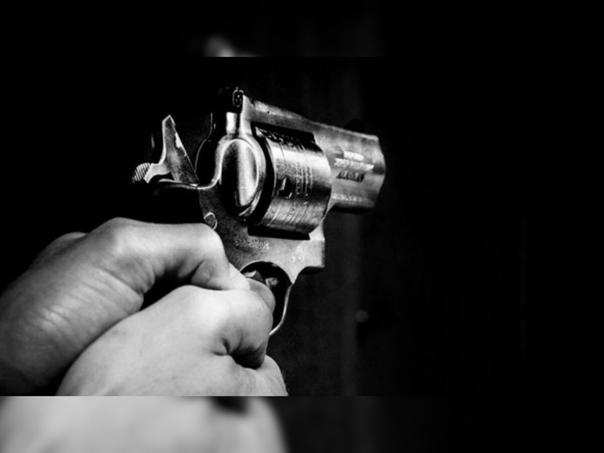 दिल्ली के बुराड़ी में शूटआउट; दो गैंगों के बीच ताबड़तोड़ गोलीबारी में 3 की मौत, 5 जख्मी