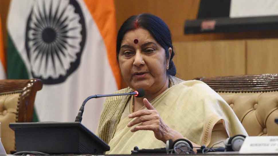 अब सुषमा स्वराज के समर्थन में उतरी कांग्रेस, ट्रोल करने वालों को दिया जवाब अब सुषमा स्वराज के समर्थन में उतरी कांग्रेस, ट्रोल करने वालों को दिया जवाब