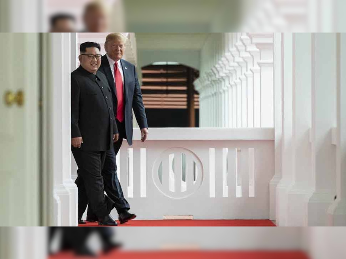 अमेरिकी राष्ट्रपति डोनाल्ड ट्रंप और उत्तर कोरियाई्र नेता किम जोंग उन.