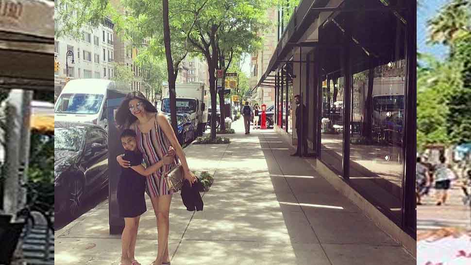 Sushmita sen enjoy holiday with daughters Sushmita sen enjoy holiday with daughters