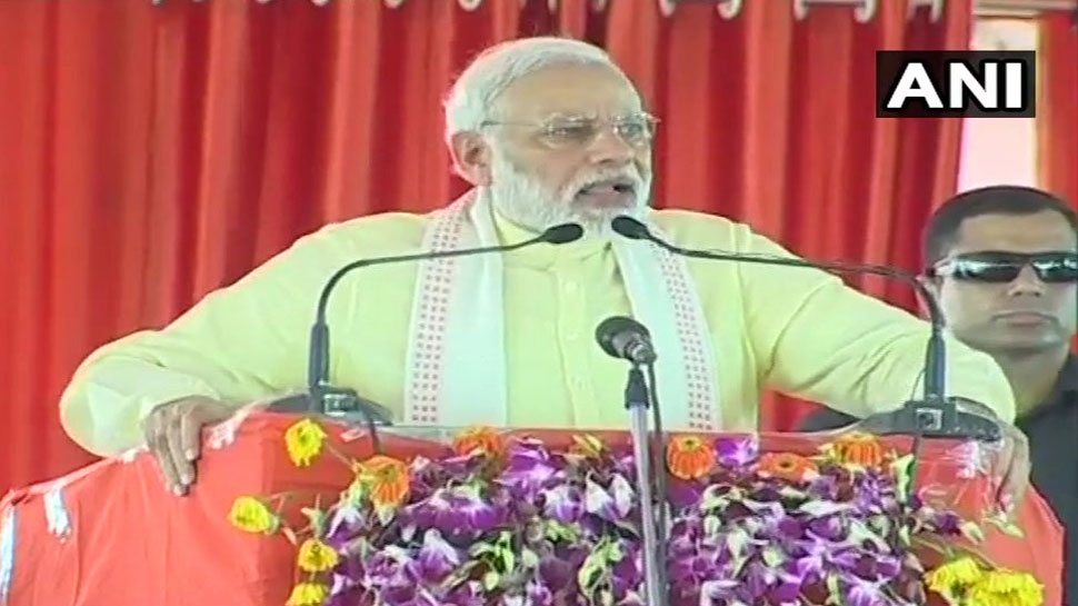 PM narendra modi in Azamgarh PM narendra modi in Azamgarh