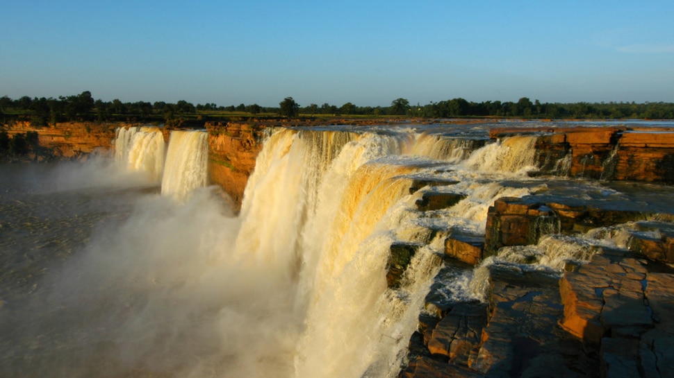 Scene of Chhattisgarh changed with the weather, looking like this in monsoon... Scene of Chhattisgarh changed with the weather, looking like this in monsoon...