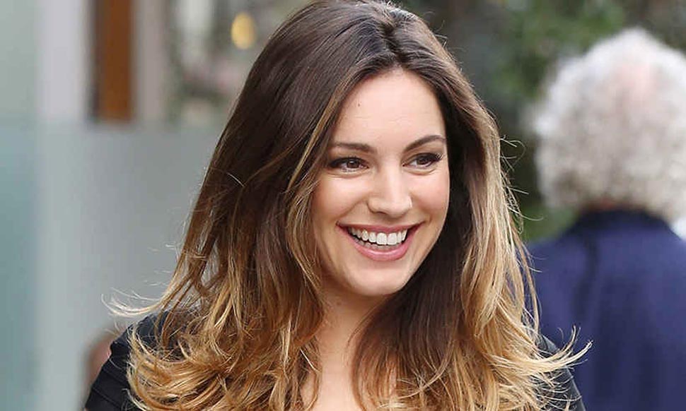 Kelly Brook has World's Perfect figure Kelly Brook has World's Perfect figure