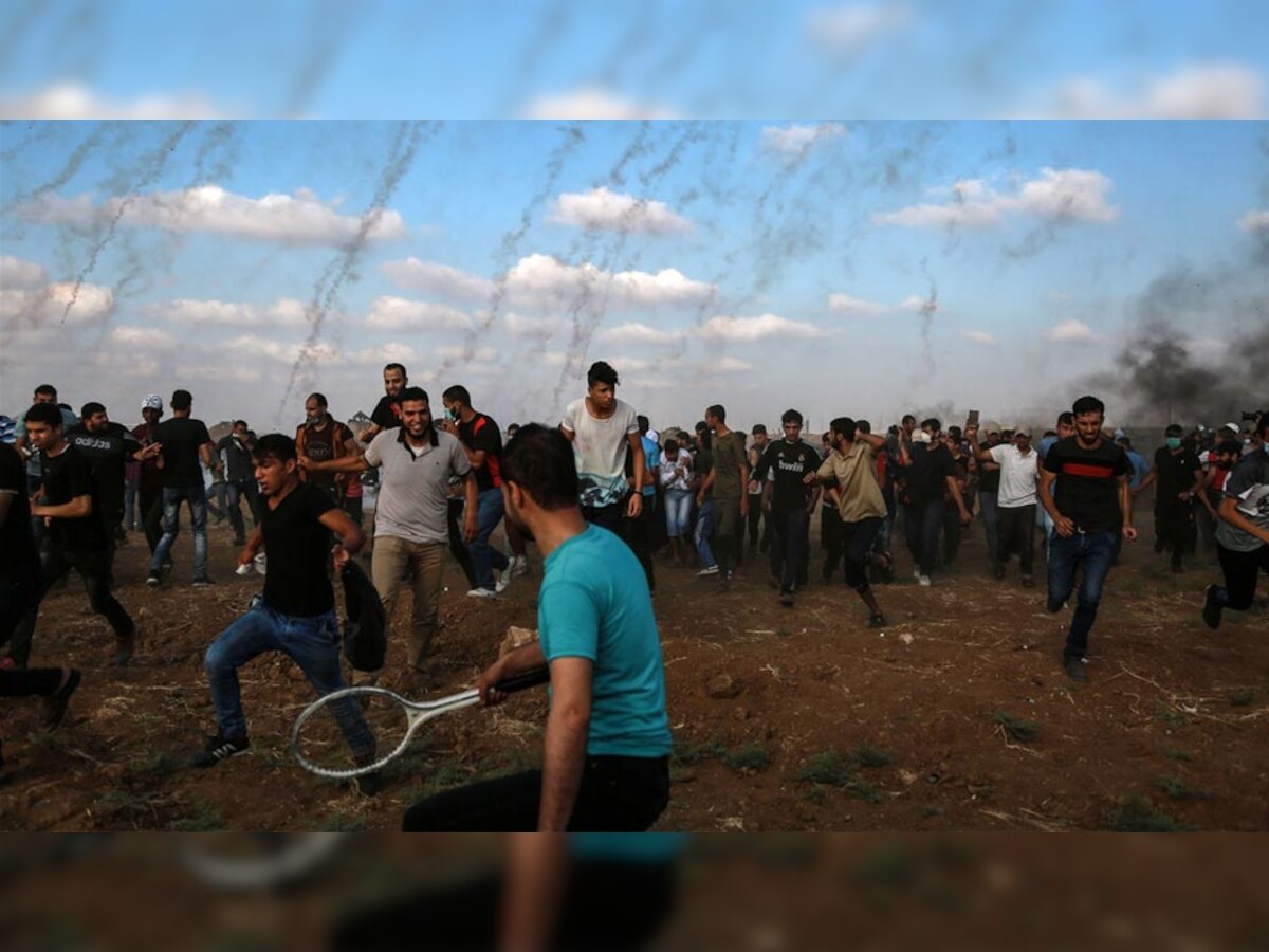 घुसपैठियों ने सीमा बाड़े इलाके में बम और विस्फोटक उपकरण फेंका था.(फाइल फोटो)