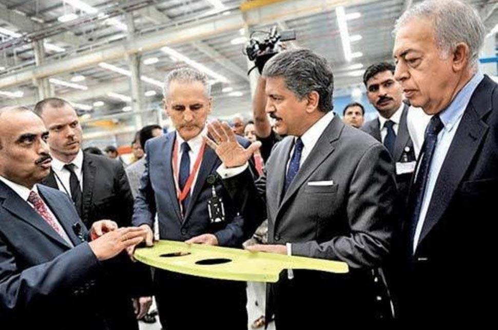 Mahindra & Mahindra had a bid for Satyam computers Mahindra & Mahindra had a bid for Satyam computers