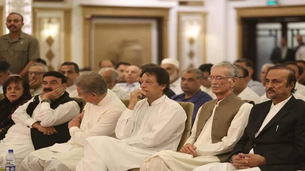 PTI formally nominates Imran Khan as prime minister candidate इमरान खान, Imran Khan, Pakistan Elections 2018, Pakistan, PTI, पाकिस्तान, पाकिस्तान चुनाव 2018