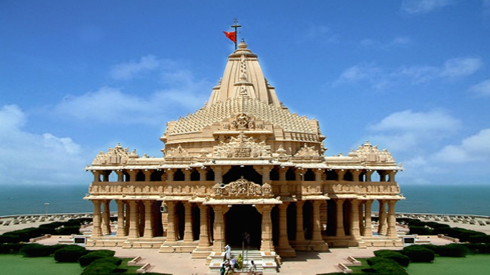 photos-gajnavi-had-attacked-17-times-somnath-temple-yet-stands-as-the