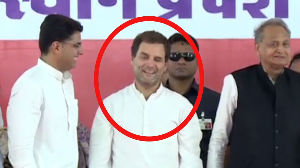 Rahul Gandhi winking again in Jaipur after parliament | VIDEO: सिंधिया ...