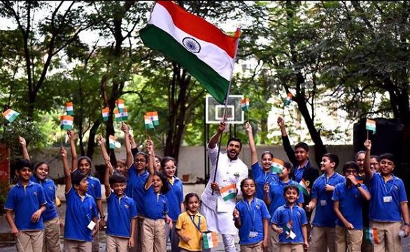 बॉलीवुड सितारों ने स्‍वतंत्रता दिवस के मौके पर देशवासियों को बधाई देते हुए दिया ये संदेश