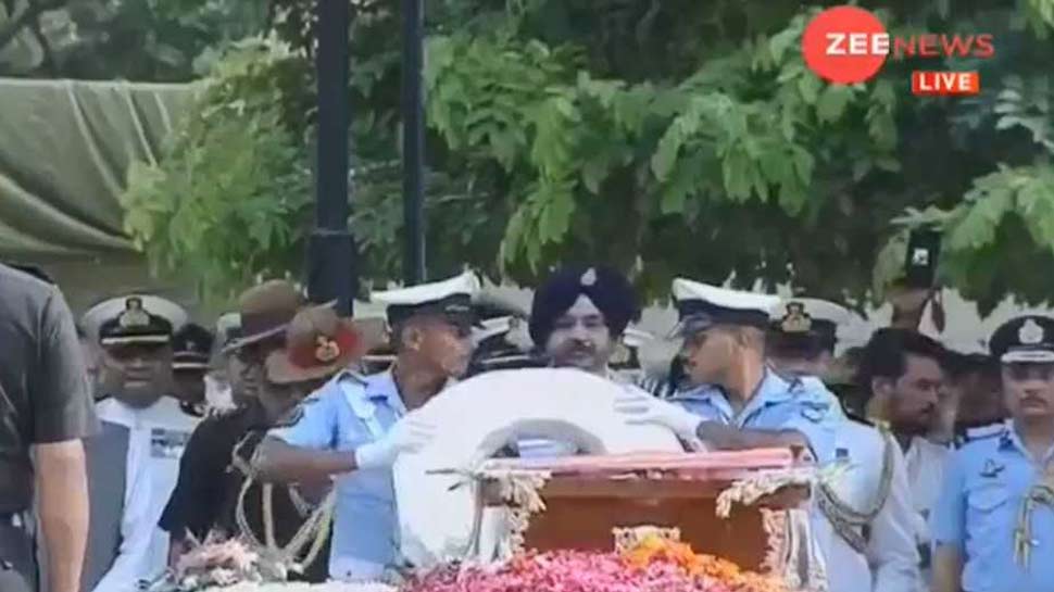 राजकीय सम्मान के साथ अटल जी को अंतिम विदाई Atal Bihari Vajpayee Passed Away India