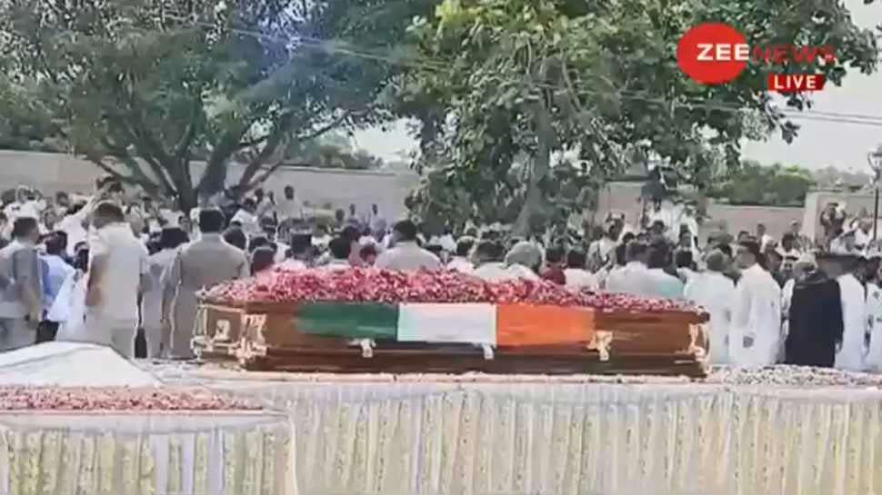 अटल जी अमर रहें के नारे लगते रहे Atal Bihari Vajpayee news