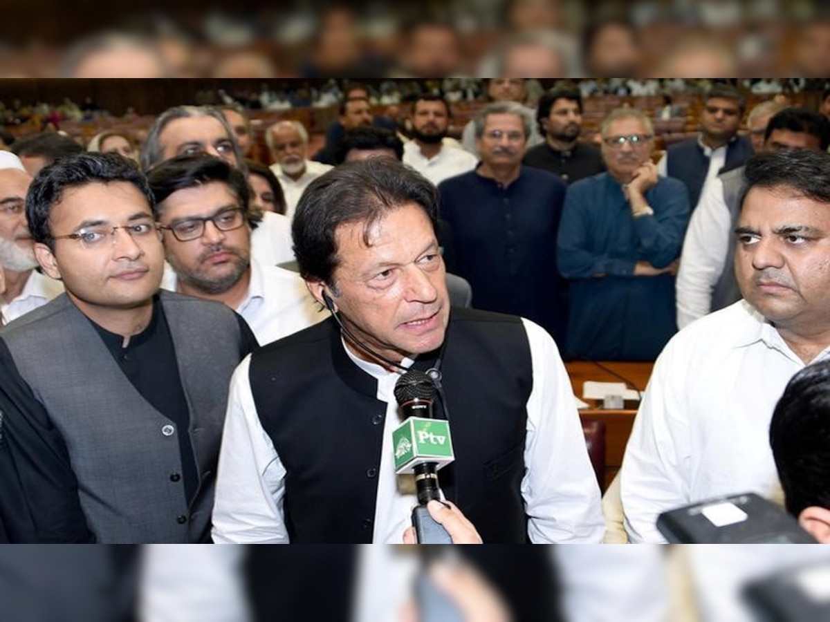 पाकिस्‍तान के नए प्रधानमंत्री इमरान खान... (फोटो- Reuters)