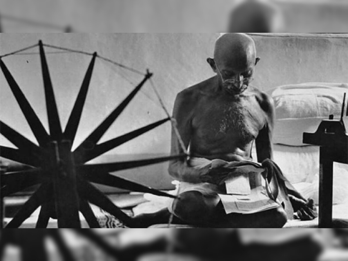 दुनिया भर में नागरिक अधिकारों के लिए शांतिपूर्ण आंदोलन चलाने की प्रेरणा देने के लिए महात्‍मा गांधी को यह सम्मान दिए जाने का प्रस्ताव रखा जाएगा.(फाइल फोटो)