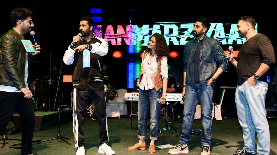 'मुक्काबाज' के बाद 'मनमर्जियों' के लिए मिले अनुराग-आनंद Manmarziyaan Concert: Vicky Kaushal and Taapsee Pannu bring energy with their dance moves