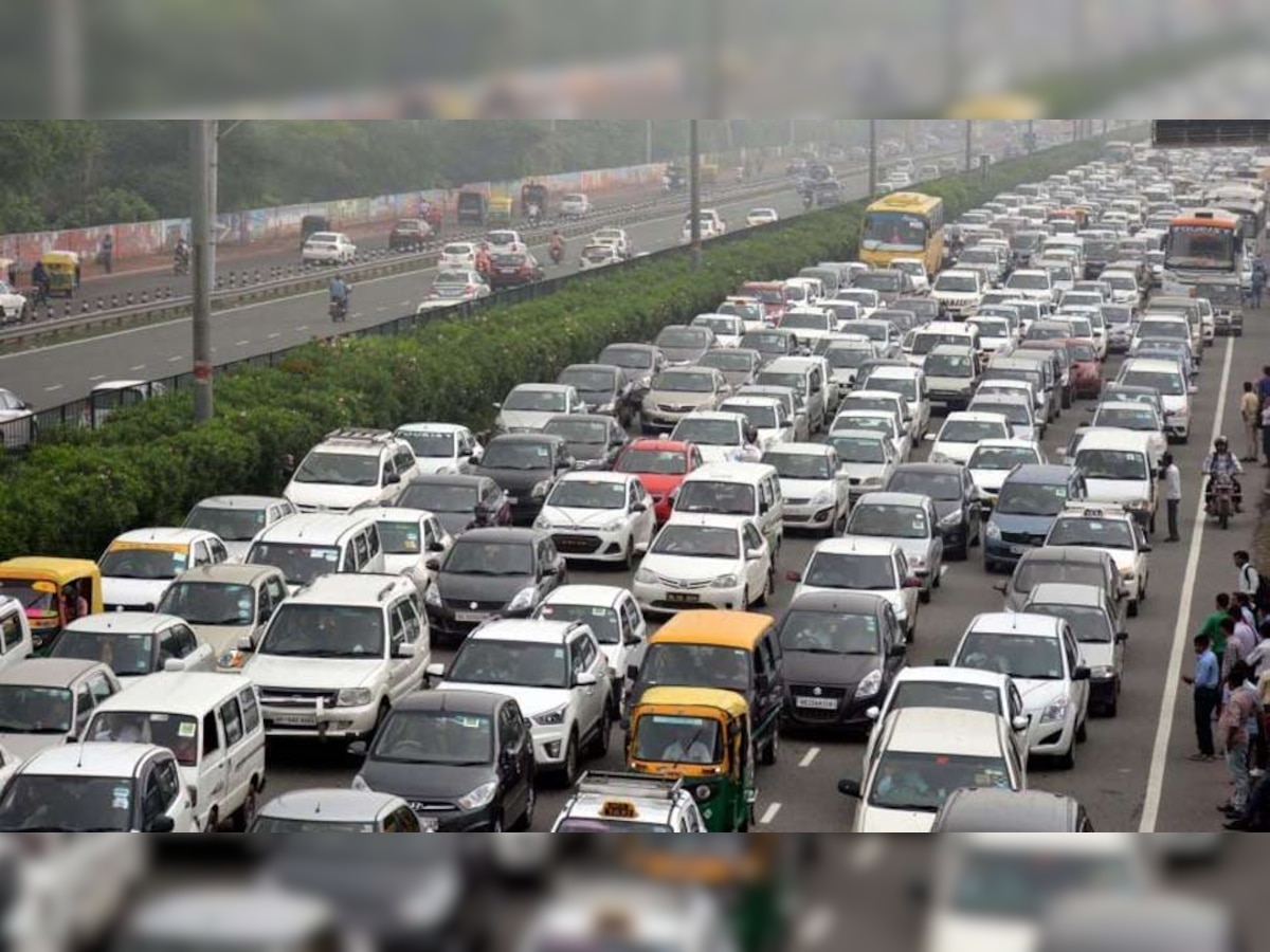 delhi-govt-plans-to-introduce-50-percent-rebate-on-road-tax-for-cng