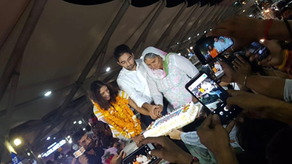 सोमवीर भी करते हैं रेलवे में नौकरी Vinesh Phogat Engagement