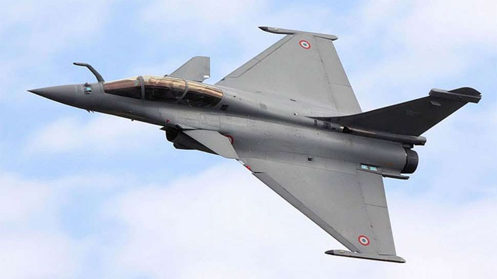 कांग्रेस ने लगाए घोटाले के आरोप Rafale combat jet is a multi-role fighter