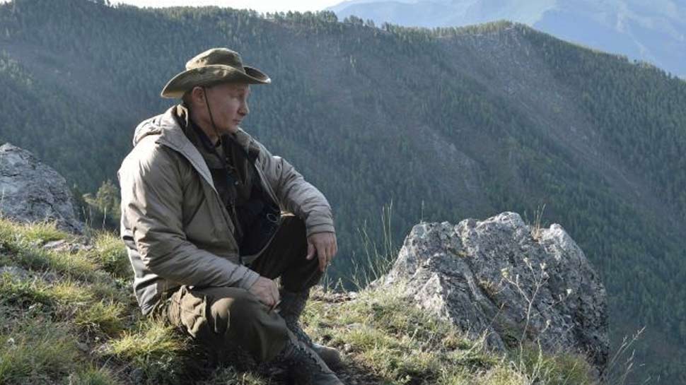राष्ट्रपति व्लादिमीर पुतिन The Kremlin released several official photographs