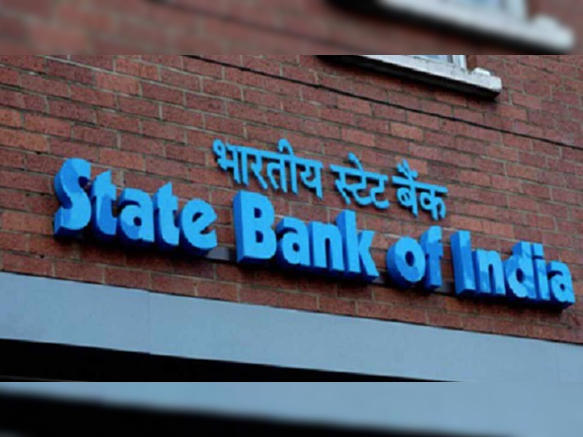 रुपये के गिरते स्तर पर SBI का दावा, रुपया अभी भी कुछ अधिक मजबूत है