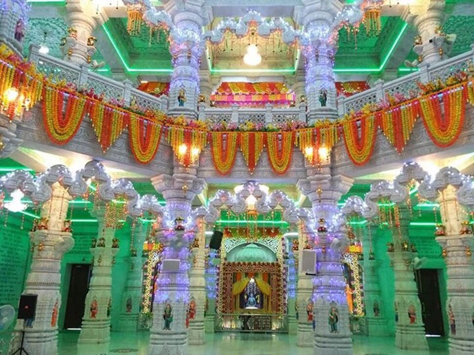 संगेमरमर पर रंग बिरंगी लाइट्स मोह लेती हैं मन Krishna Janmashtami, Janmashtami, Janmashtami 2018