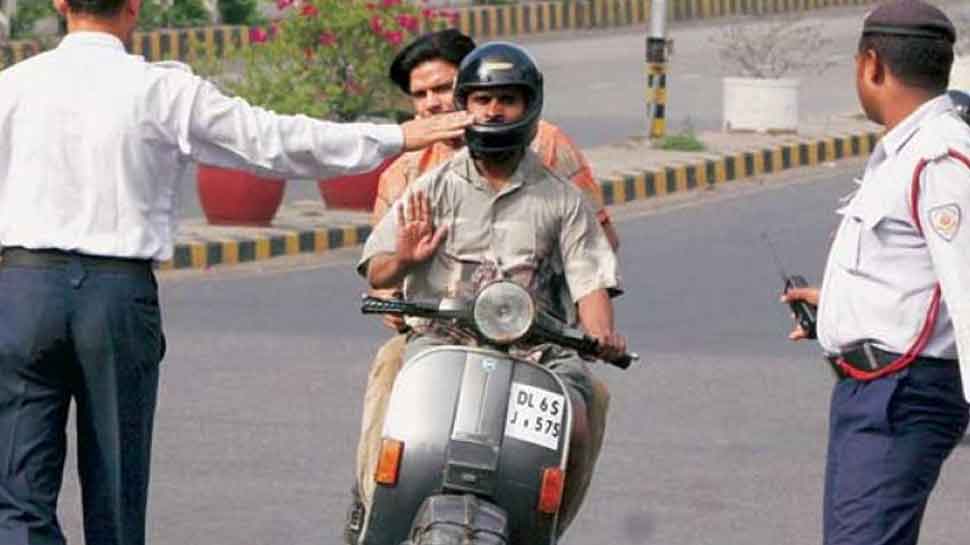 फोटो और पता होता है वेरिफाई